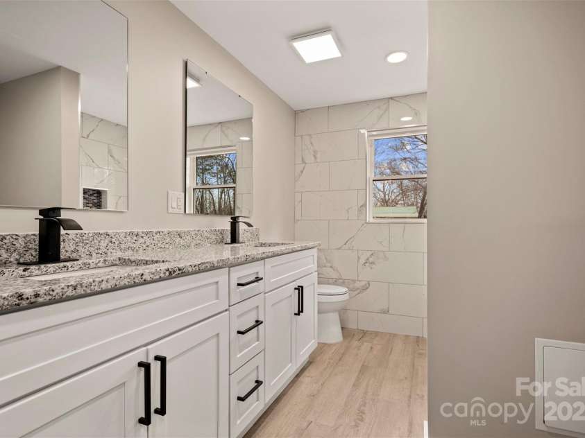 411 Old Caroleen Road, Forest City, NC 28043.  MLS# CAR4233313, YatesRealty ID 15222. 