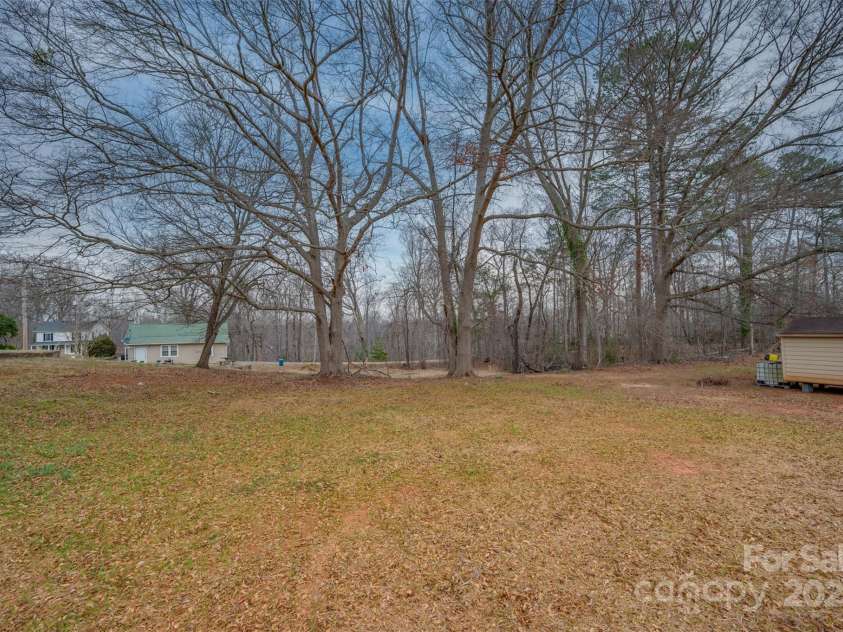 411 Old Caroleen Road, Forest City, NC 28043.  MLS# CAR4233313, YatesRealty ID 15222. 