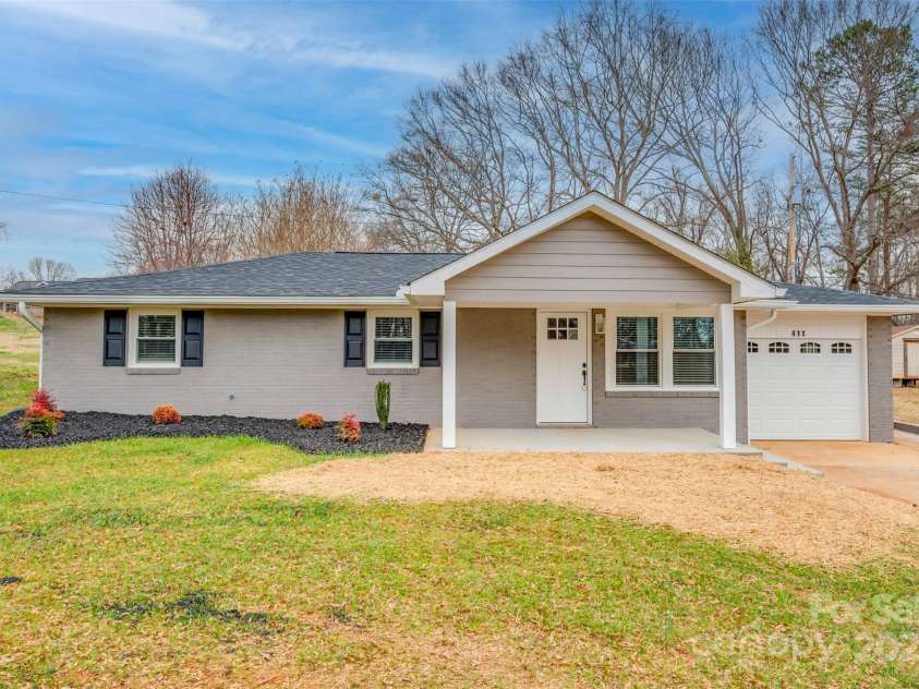 411 Old Caroleen Road, Forest City, NC 28043.  MLS# CAR4233313, YatesRealty ID 15222. 
