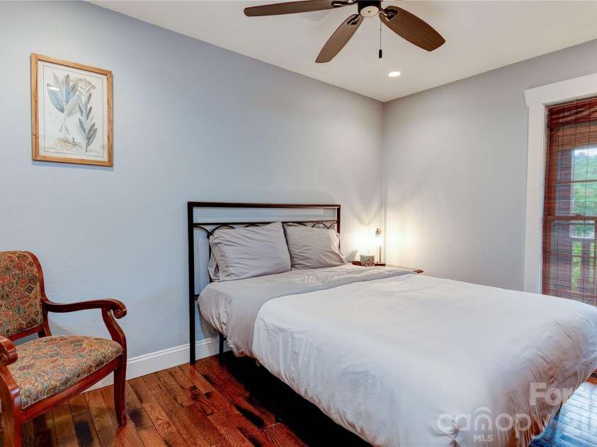 97 Circle E Ranch Road, Burnsville, NC 28714.  MLS# CAR4358354, YatesRealty ID 15222. 