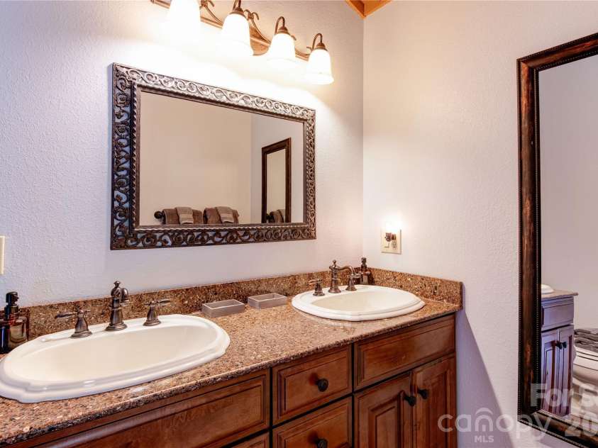 97 Circle E Ranch Road, Burnsville, NC 28714.  MLS# CAR4358354, YatesRealty ID 15222. 