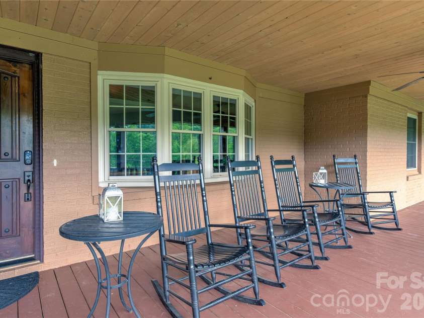 97 Circle E Ranch Road, Burnsville, NC 28714.  MLS# CAR4358354, YatesRealty ID 15222. 