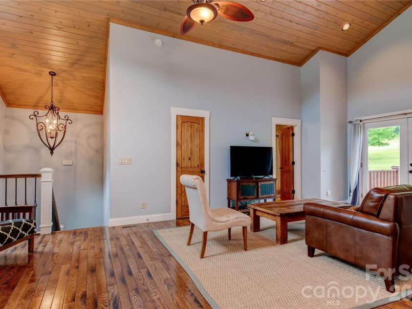 97 Circle E Ranch Road, Burnsville, NC 28714.  MLS# CAR4358354, YatesRealty ID 15222. Master Bedroom
