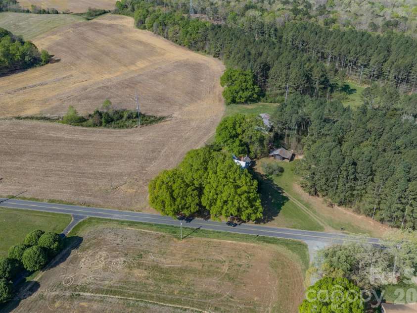 17643 Efird Road, Albemarle, NC 28001.  MLS# CAR4368901, YatesRealty ID 15223. 