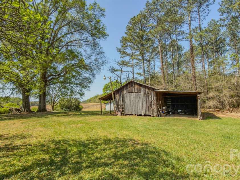 17643 Efird Road, Albemarle, NC 28001.  MLS# CAR4368901, YatesRealty ID 15223. 