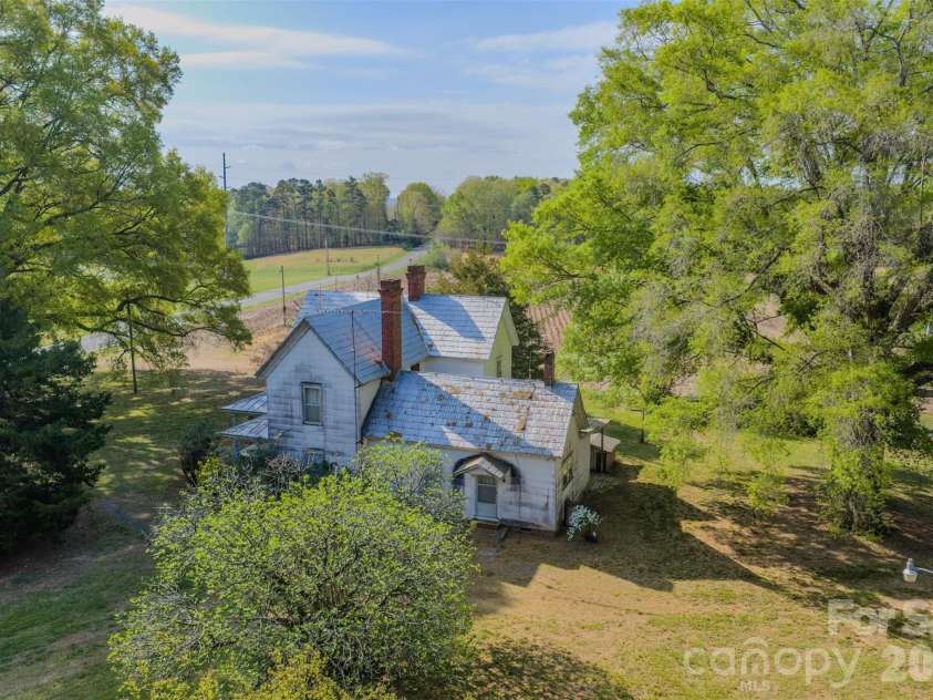 17643 Efird Road, Albemarle, NC 28001.  MLS# CAR4368901, YatesRealty ID 15223. 