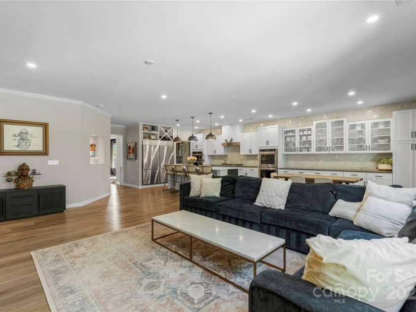 5050 Havencrest Drive, Fort Mill, SC 29715.  MLS# CAR4261068, YatesRealty ID 15224. 