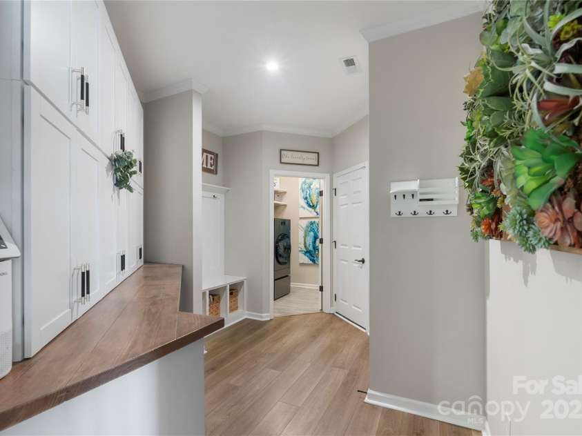 5050 Havencrest Drive, Fort Mill, SC 29715.  MLS# CAR4261068, YatesRealty ID 15224. 