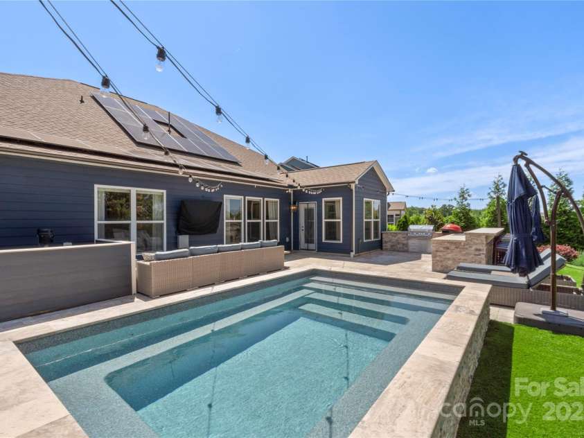 5050 Havencrest Drive, Fort Mill, SC 29715.  MLS# CAR4261068, YatesRealty ID 15224. 