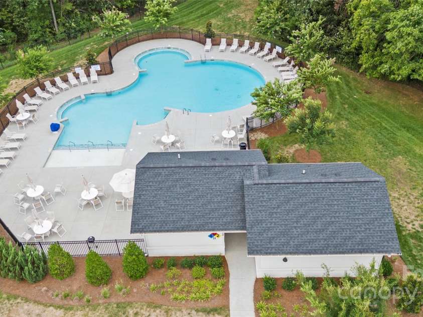 5050 Havencrest Drive, Fort Mill, SC 29715.  MLS# CAR4261068, YatesRealty ID 15224. 