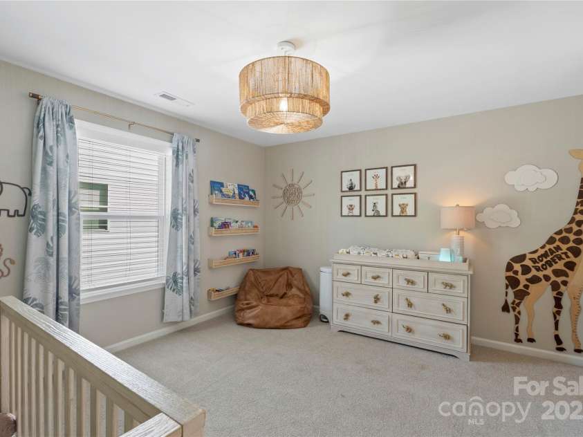 5050 Havencrest Drive, Fort Mill, SC 29715.  MLS# CAR4261068, YatesRealty ID 15224. Secondary Bedroom. Connects to jack and jill bathroom.