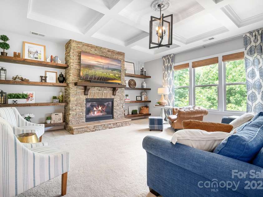10911 Skymont Drive, Huntersville, NC 28078.  MLS# CAR4258889, YatesRealty ID 15225. 