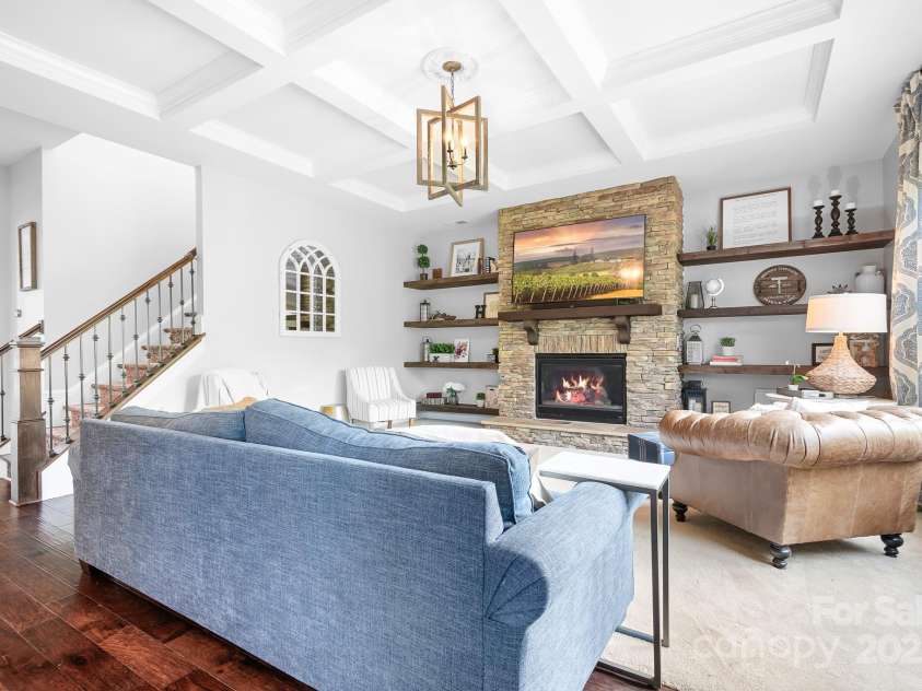 10911 Skymont Drive, Huntersville, NC 28078.  MLS# CAR4258889, YatesRealty ID 15225. 