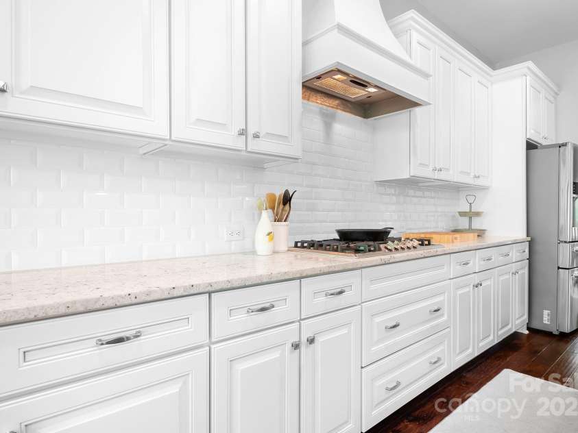10911 Skymont Drive, Huntersville, NC 28078.  MLS# CAR4258889, YatesRealty ID 15225. 