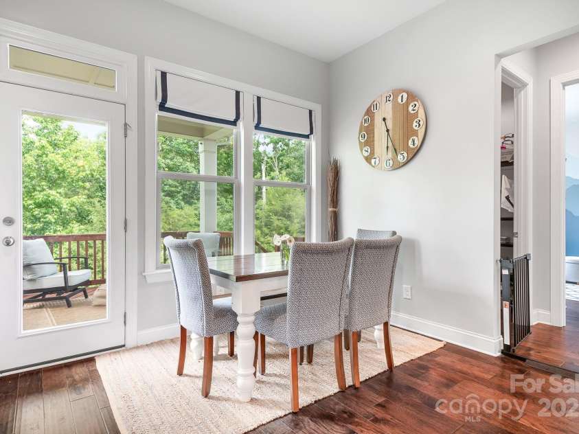 10911 Skymont Drive, Huntersville, NC 28078.  MLS# CAR4258889, YatesRealty ID 15225. 