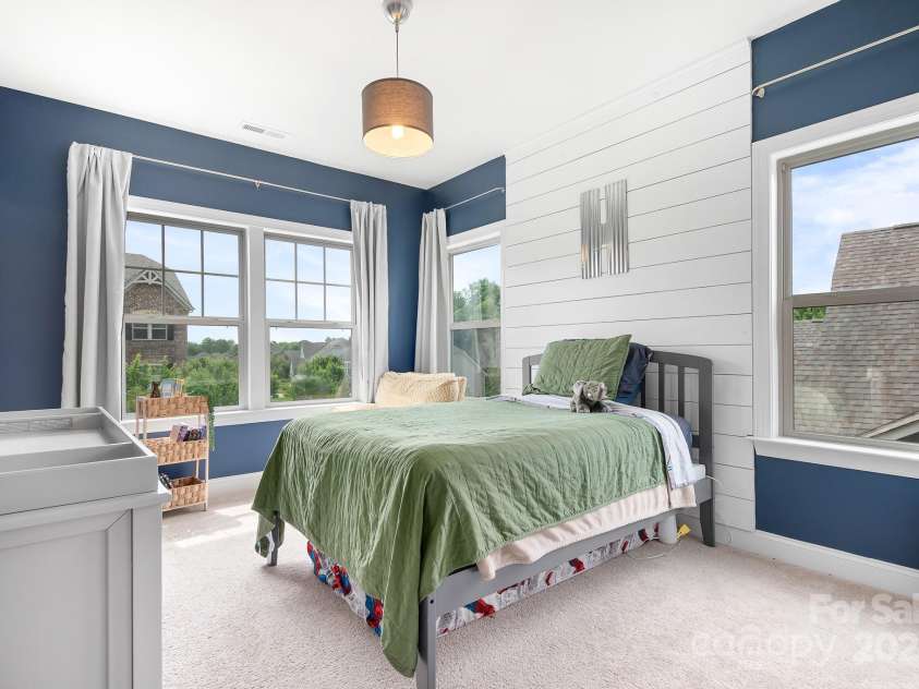 10911 Skymont Drive, Huntersville, NC 28078.  MLS# CAR4258889, YatesRealty ID 15225. 