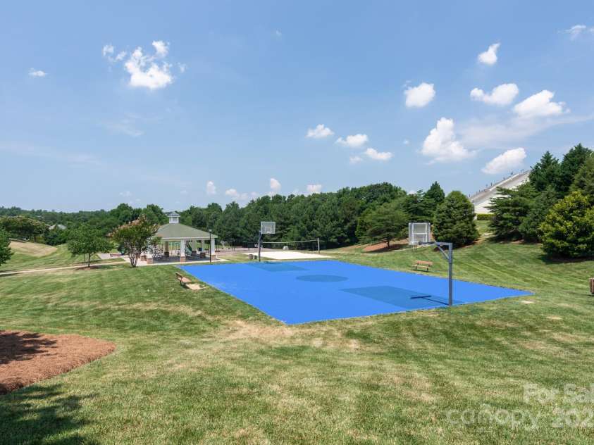 10911 Skymont Drive, Huntersville, NC 28078.  MLS# CAR4258889, YatesRealty ID 15225. 