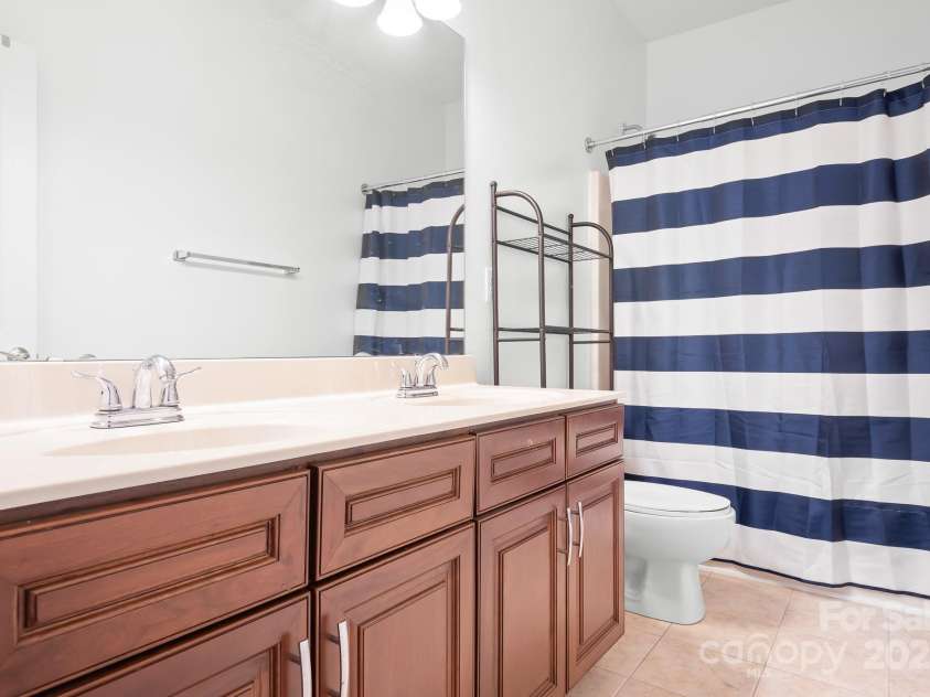 7525 Blackgum Falls Court, Huntersville, NC 28078.  MLS# CAR4252843, YatesRealty ID 15226. 
