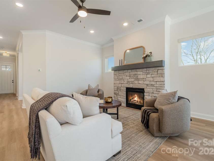 1113 Idyllic Lane, Waxhaw, NC 28173.  MLS# CAR4227437, YatesRealty ID 15227. 