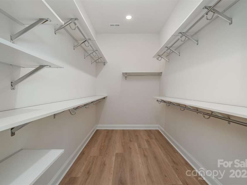 1113 Idyllic Lane, Waxhaw, NC 28173.  MLS# CAR4227437, YatesRealty ID 15227. 