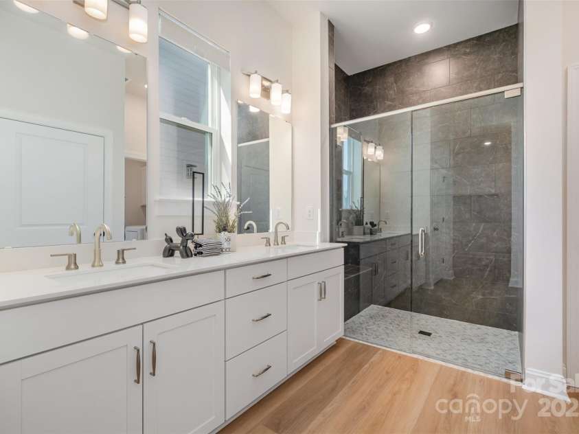 1113 Idyllic Lane, Waxhaw, NC 28173.  MLS# CAR4227437, YatesRealty ID 15227. 