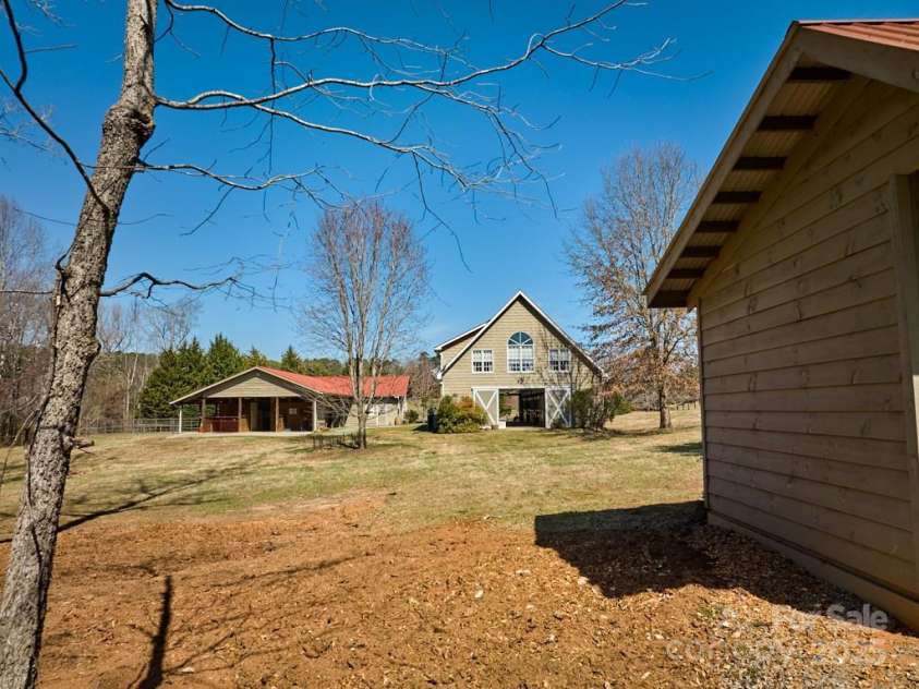 226 John Smith Road, Columbus, NC 28722.  MLS# CAR4235483, YatesRealty ID 15228. 