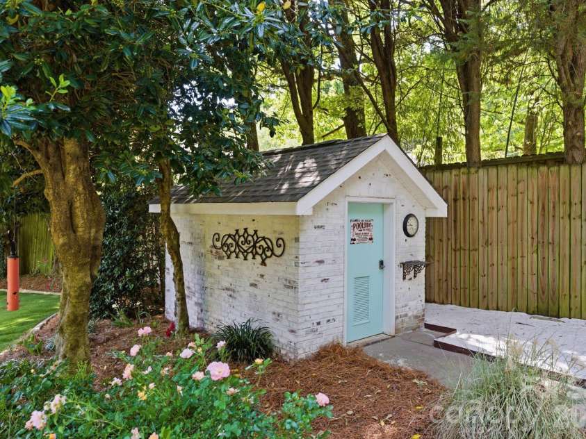 8247 Camelia Lane, Denver, NC 28037.  MLS# CAR4370658, YatesRealty ID 15228. 