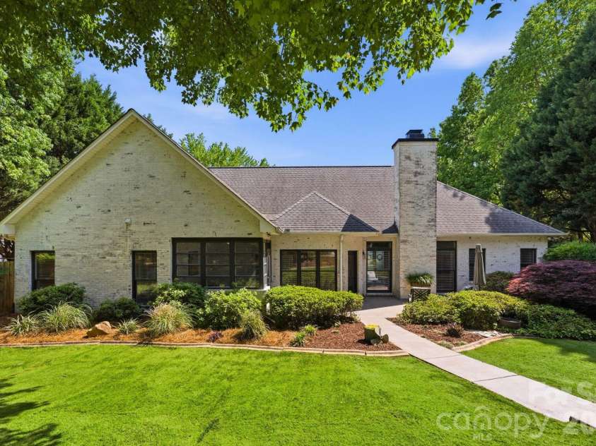 8247 Camelia Lane, Denver, NC 28037.  MLS# CAR4370658, YatesRealty ID 15228. 