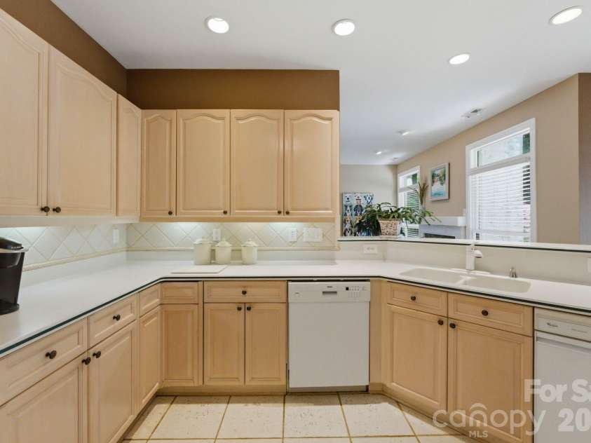 8247 Camelia Lane, Denver, NC 28037.  MLS# CAR4370658, YatesRealty ID 15228. 