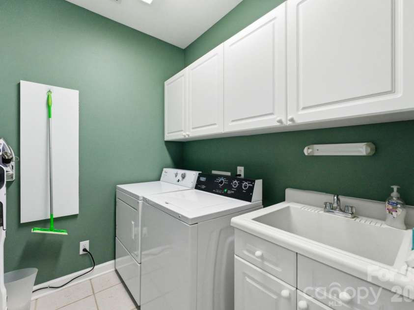 8247 Camelia Lane, Denver, NC 28037.  MLS# CAR4370658, YatesRealty ID 15228. 
