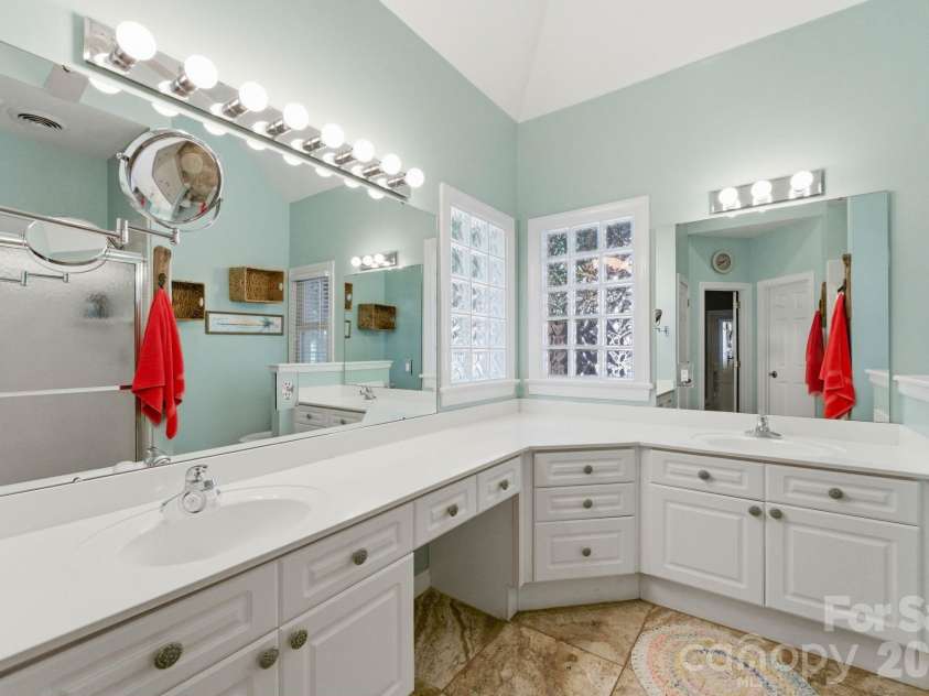 8247 Camelia Lane, Denver, NC 28037.  MLS# CAR4370658, YatesRealty ID 15228. 