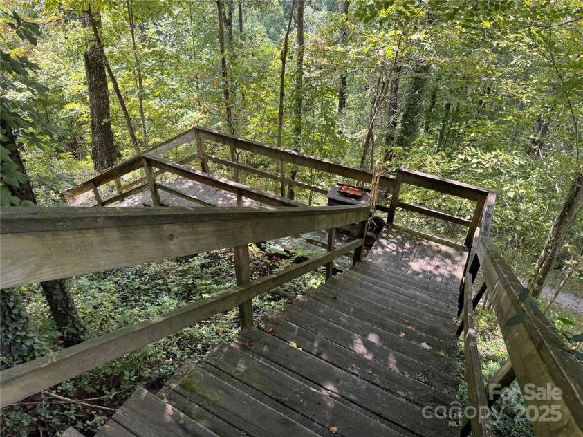 84 Pelohi Cove Road, Bryson City, NC 28713.  MLS# CAR4295902, YatesRealty ID 1523. 