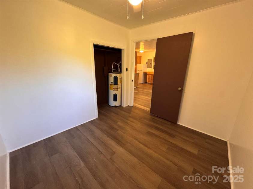 84 Pelohi Cove Road, Bryson City, NC 28713.  MLS# CAR4295902, YatesRealty ID 1523. 