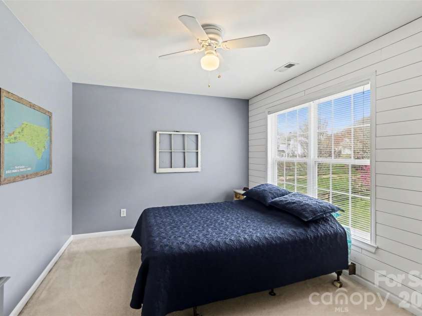 7924 Fairmeadows Drive, Charlotte, NC 28269.  MLS# CAR4305161, YatesRealty ID 15230. 3rd Bdrm