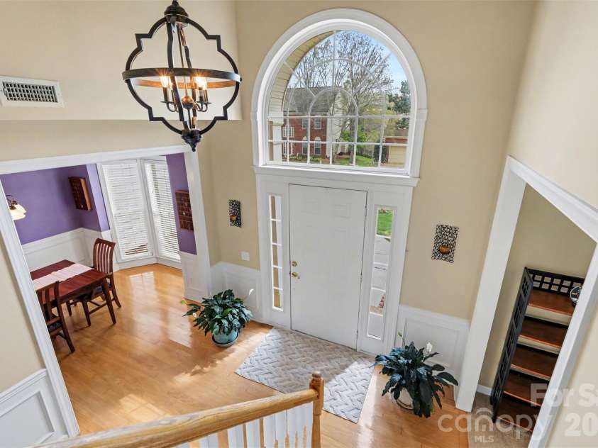 7924 Fairmeadows Drive, Charlotte, NC 28269.  MLS# CAR4305161, YatesRealty ID 15230. 