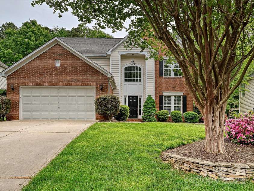 13237 Fremington Road, Huntersville, NC 28078.  MLS# CAR4251440, YatesRealty ID 15231. 