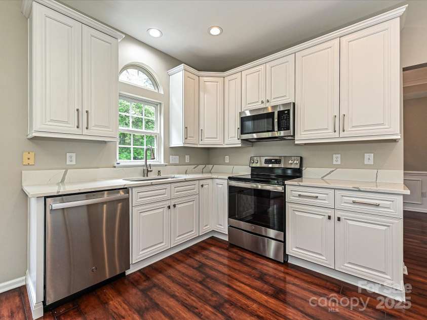 13237 Fremington Road, Huntersville, NC 28078.  MLS# CAR4251440, YatesRealty ID 15231. 