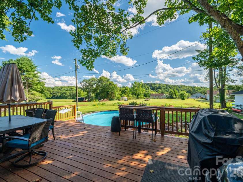 1529 Home Trail, Lincolnton, NC 28092.  MLS# CAR4372193, YatesRealty ID 15231. Look at that view!
