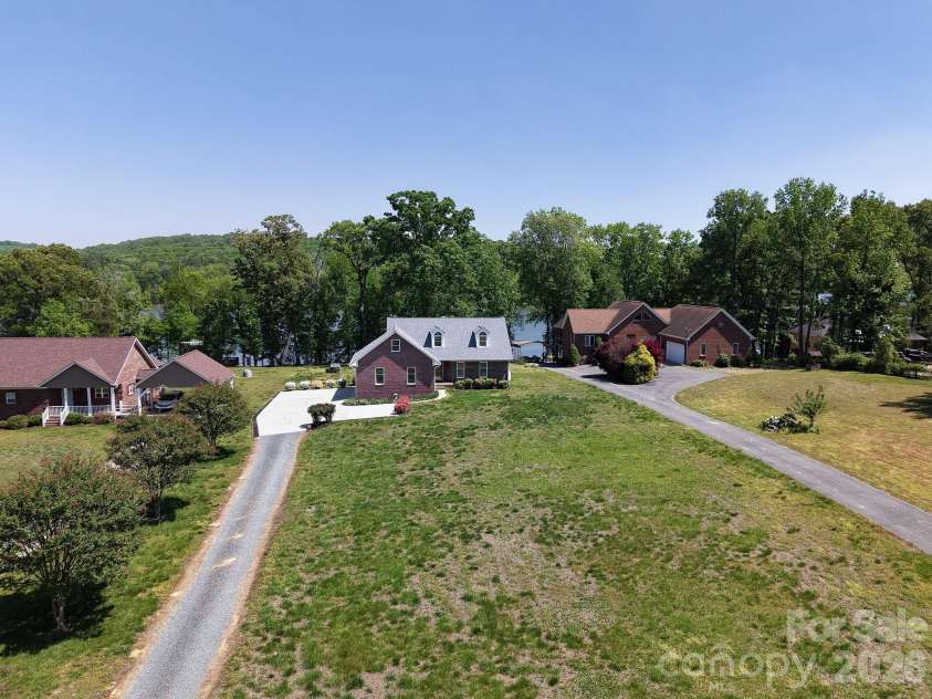 115 Gifford Lane, Richfield, NC 28137.  MLS# CAR4367195, YatesRealty ID 15232. 