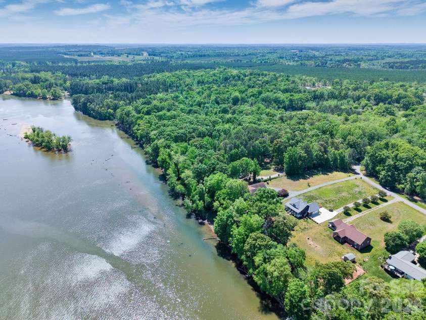 115 Gifford Lane, Richfield, NC 28137.  MLS# CAR4367195, YatesRealty ID 15232. 