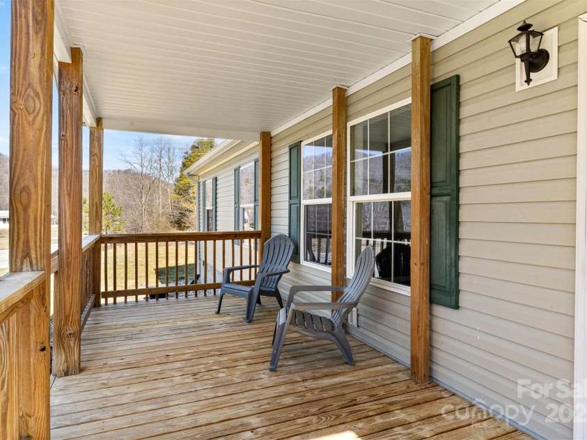 1729 Pisgah Highway, Candler, NC 28715.  MLS# CAR4222257, YatesRealty ID 15232. 