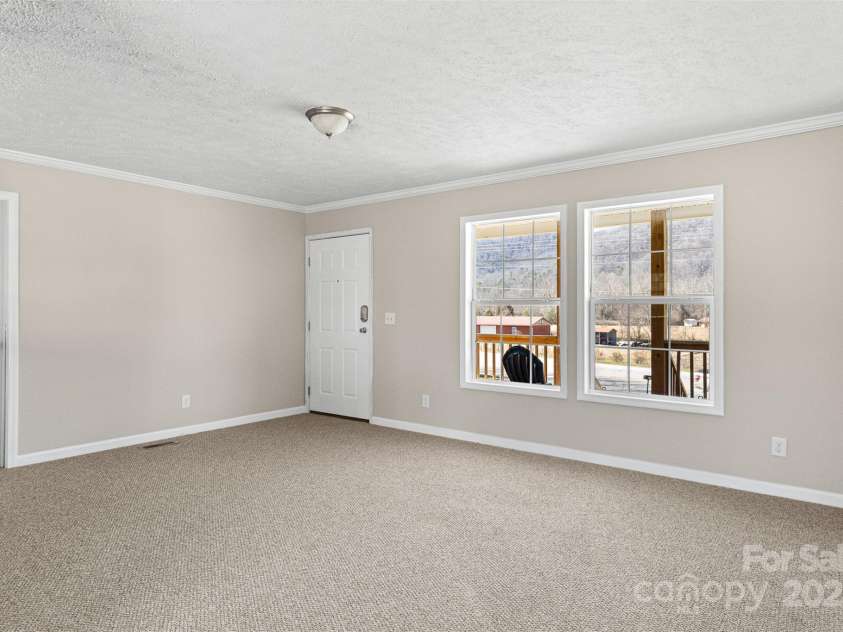 1729 Pisgah Highway, Candler, NC 28715.  MLS# CAR4222257, YatesRealty ID 15232. 