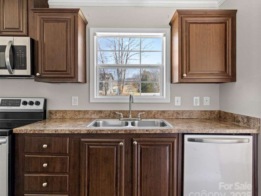 1729 Pisgah Highway, Candler, NC 28715.  MLS# CAR4222257, YatesRealty ID 15232. 