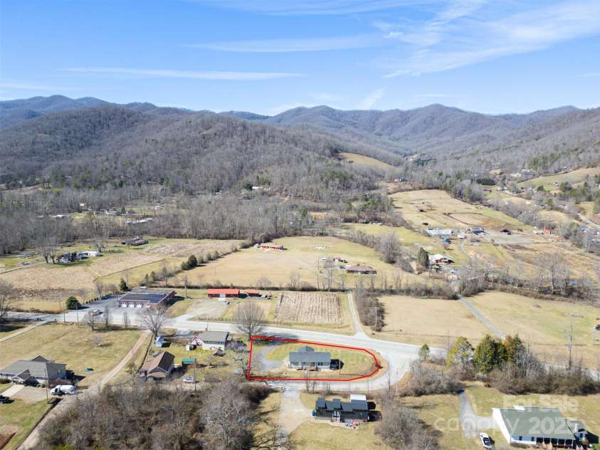 1729 Pisgah Highway, Candler, NC 28715.  MLS# CAR4222257, YatesRealty ID 15232. 