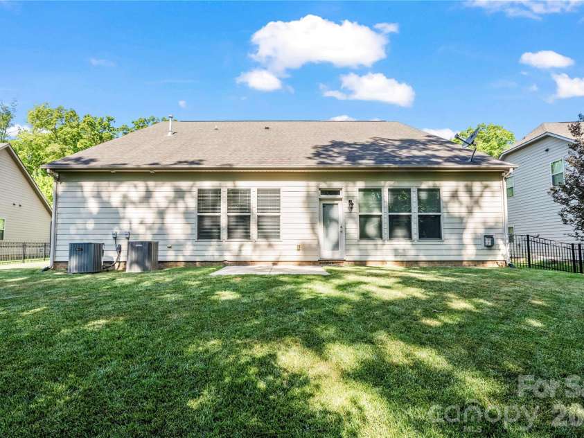 7017 Hyde Park Drive, Indian Trail, NC 28079.  MLS# CAR4369830, YatesRealty ID 15235. 