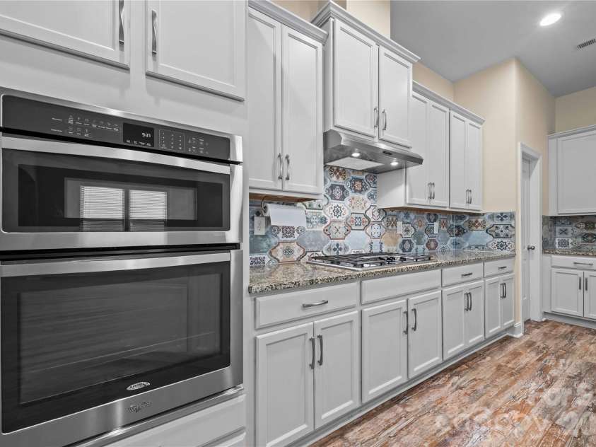 7017 Hyde Park Drive, Indian Trail, NC 28079.  MLS# CAR4369830, YatesRealty ID 15235. 