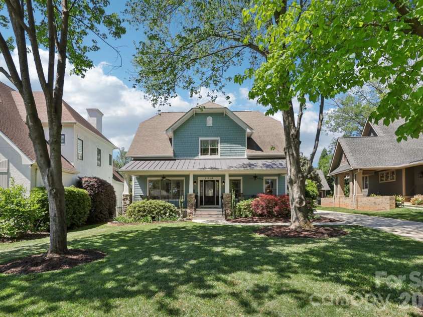 2216 Springdale Avenue, Charlotte, NC 28203.  MLS# CAR4367616, YatesRealty ID 15236. 