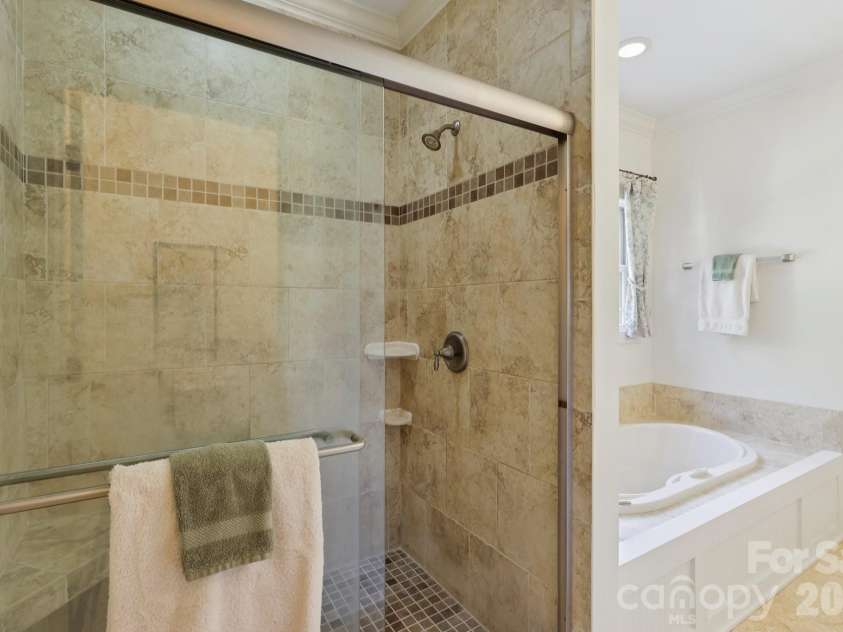 2216 Springdale Avenue, Charlotte, NC 28203.  MLS# CAR4367616, YatesRealty ID 15236. 