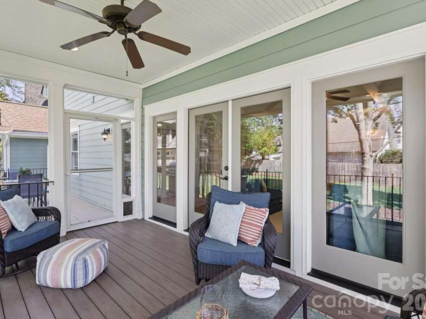 2216 Springdale Avenue, Charlotte, NC 28203.  MLS# CAR4367616, YatesRealty ID 15236. 