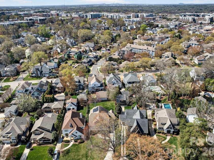 2216 Springdale Avenue, Charlotte, NC 28203.  MLS# CAR4367616, YatesRealty ID 15236. 